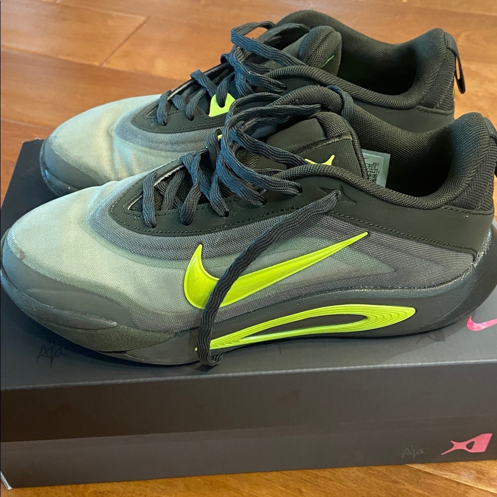 NIKE -A’ONE basketball shoes (BIG KID)